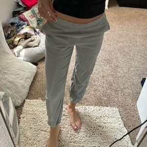 lululemon grey lightweight joggers